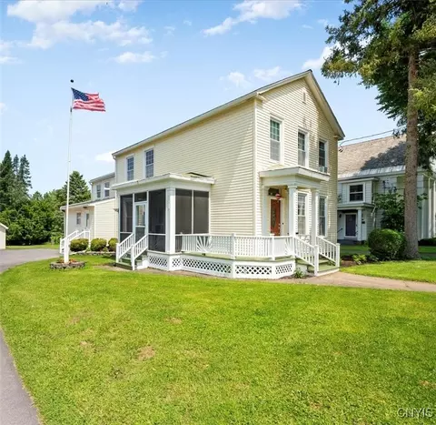 418 Main St, Whitestown, NY 13417