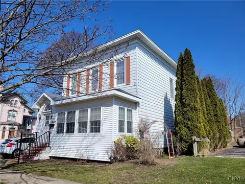 139 E 3rd St, Oswego, NY 13126