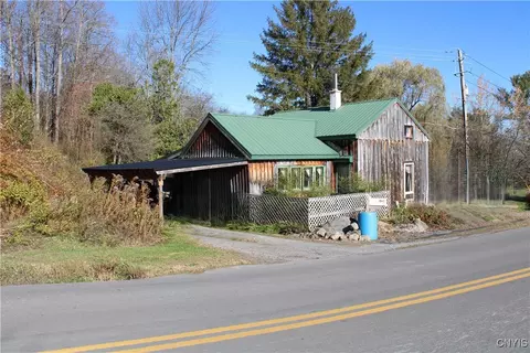 1047 Wall St, Ilion, NY 13357
