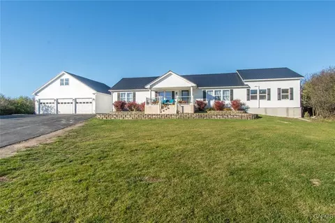 23155 Spring Valley Dr, Watertown, NY 13601