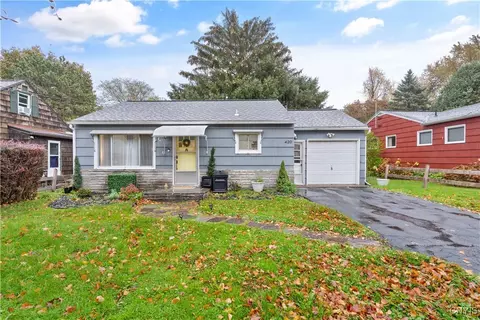 420 Cleveland Blvd, Fayetteville, NY 13066