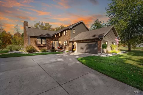 1048 County Route 20, Oswego, NY 13126