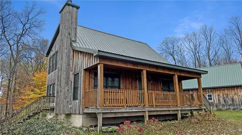 2208 Kumrow Rd, Osceola, NY 13316