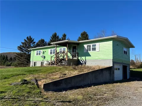 4339 May Rd, Solon, NY 13040