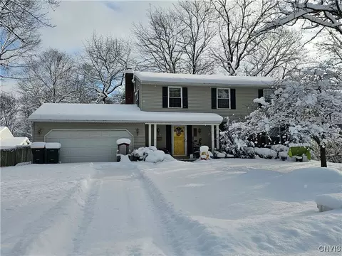 315 Herman Dr, Syracuse, NY 13212