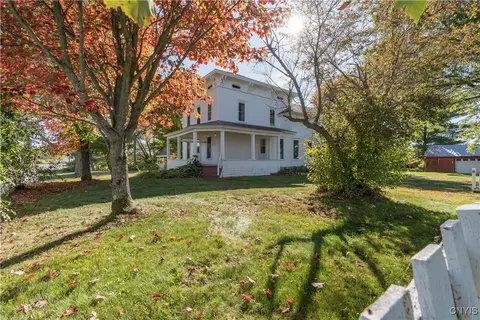32693 Schell Rd, Le Ray, NY 13637