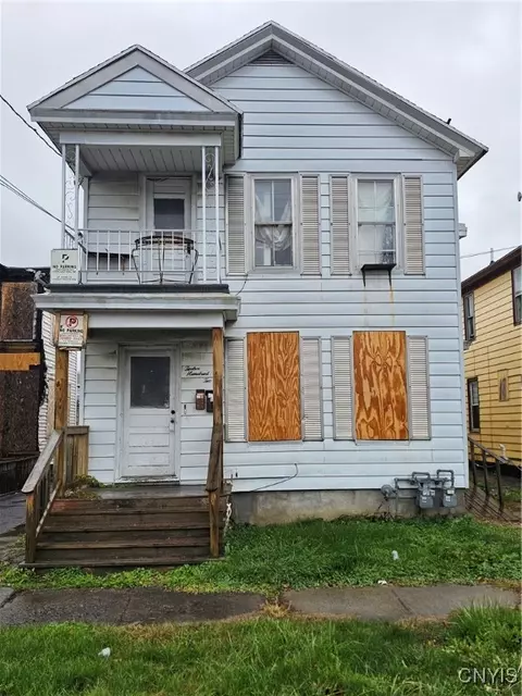 1202 Stark St, Utica, NY 13502