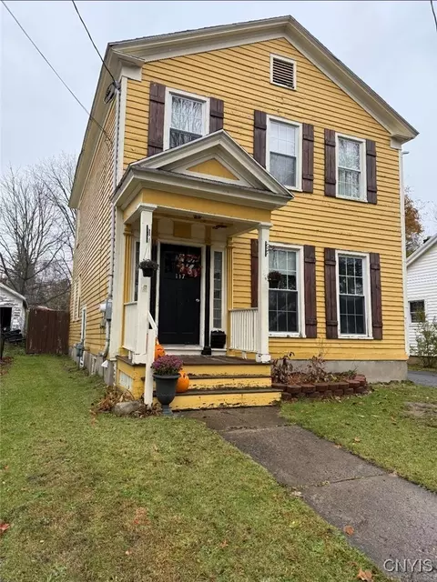 117 E Bacon St, Marshall, NY 13480