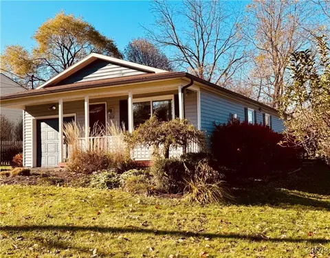 912 Cumberland Ave, Syracuse, NY 13210