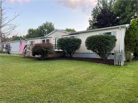 273 Wiley Blvd, Cape Vincent, NY 13618