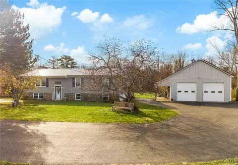 892 Clark Street Rd, Aurelius, NY 13021