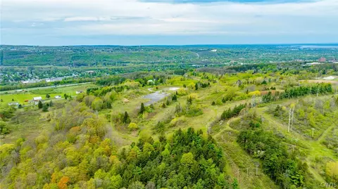 4480 Lafayette Rd, Onondaga, NY 13078