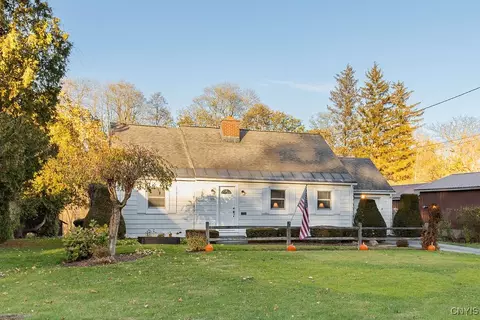 7670 Maple Rd, Van Buren, NY 13027