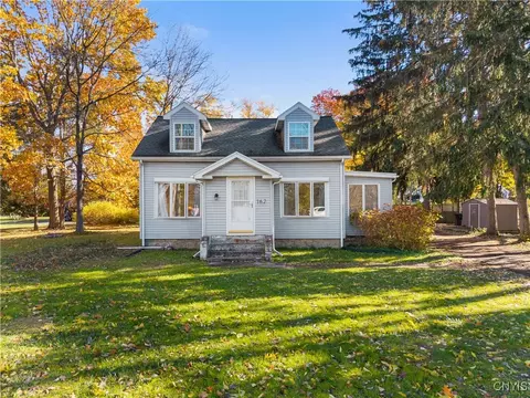 162 Mc Alpine St, Salina, NY 13211