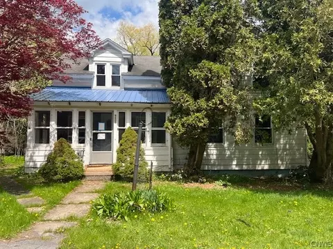 9605 Morgan Rd, Clayville, NY 13322