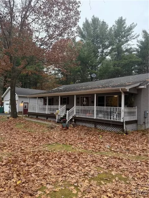 31129 Percy Chicks Dr, Rutland, NY 13612
