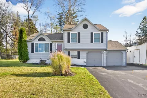 9422 Birch Tree Rd, Brewerton, NY 13029