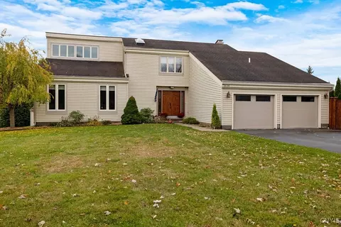 1634 Mariner Trl, Lysander, NY 13027