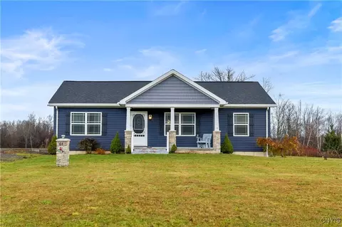 64 Seymour Ln, Westmoreland, NY 13490