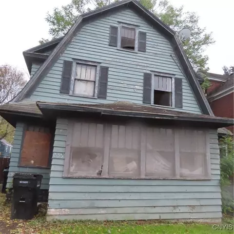 339 W Newell St, Syracuse, NY 13205