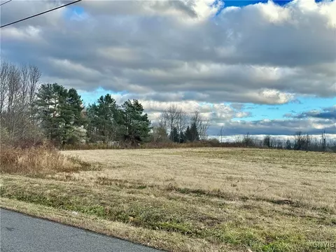 Eureka Road, Westmoreland, NY 13440