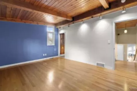 Living - 5008 Woodside Rd, Fayetteville, NY 13066 photo 4 of 6