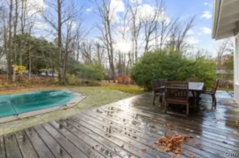 Exterior - 5008 Woodside Rd, Fayetteville, NY 13066 photo 1 of 3