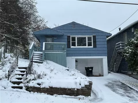 126 Delong Ave, Syracuse, NY 13208