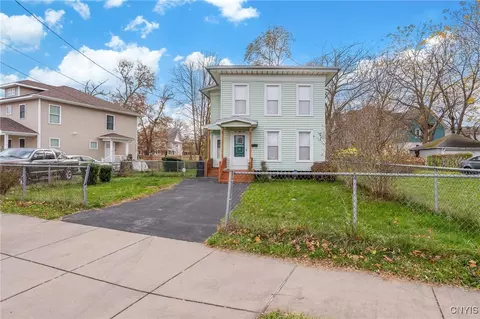 451-453 Martin Luther King W, Syracuse, NY 13205