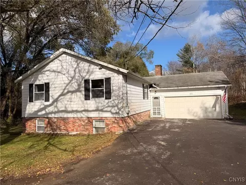 5831 Stokes Lee Center Rd, Lee, NY 13363