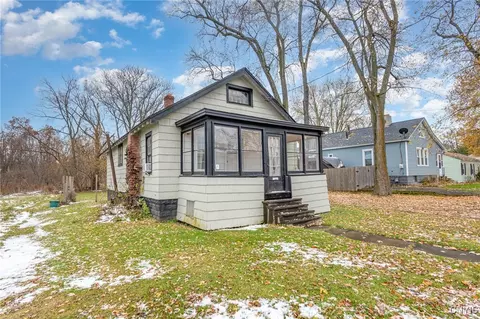 152 N Burdick St, Fayetteville, NY 13066