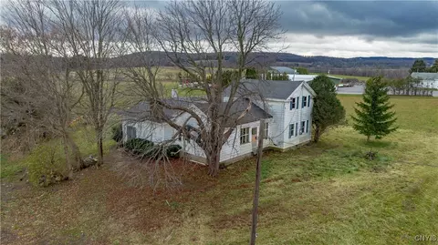 8376 Us-20, Manlius, NY 13104