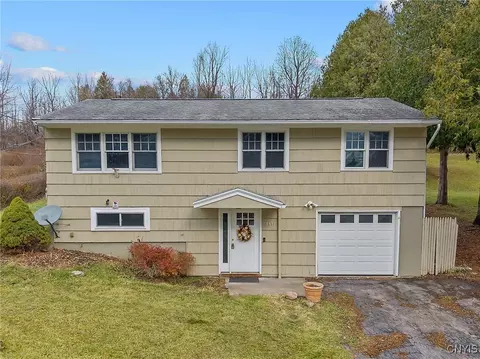 3617 Warners Rd, Syracuse, NY 13209