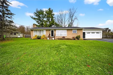3541 Cold Springs Rd, Lysander, NY 13027