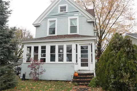 337 Lillian Ave, Syracuse, NY 13206