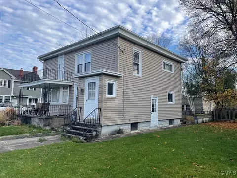2 Maple St # -4, Auburn, NY 13021