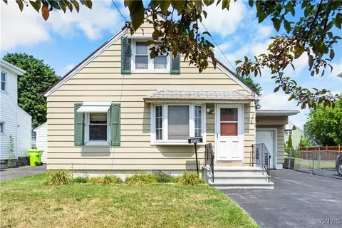 339 Orwood Pl, Salina, NY 13208
