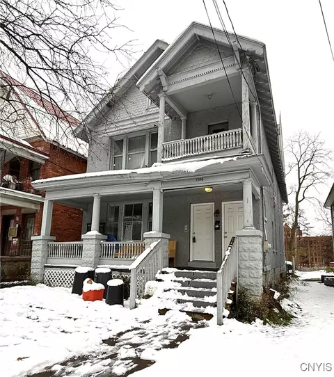 1506 Oneida St, Utica, NY 13501