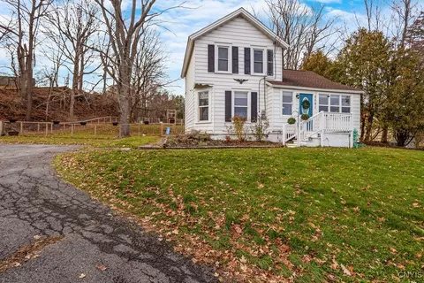5591 Thompson Rd, Syracuse, NY 13214