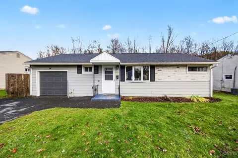 105 Florida Rd S, Salina, NY 13211