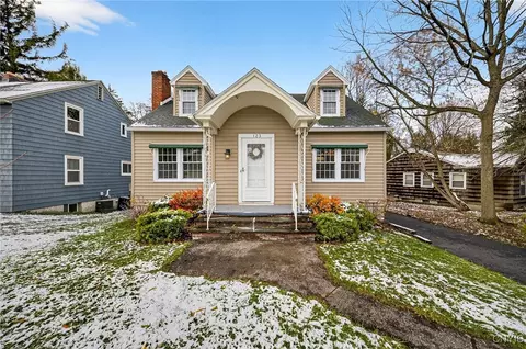 123 Revere Rd, Syracuse, NY 13214