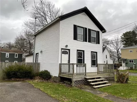 119 Pine St, Fulton, NY 13069