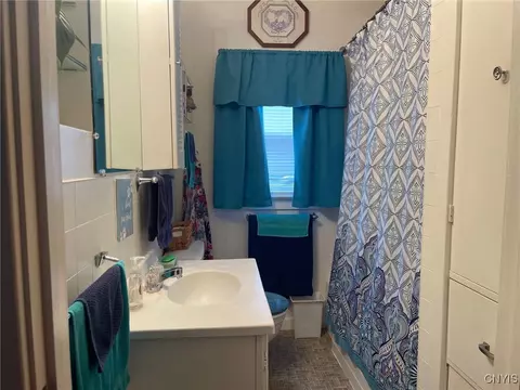 Bath - 57 State St, Oneida, NY 13421 photo 1 of 2