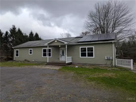 539 County Route 3, Granby, NY 13069