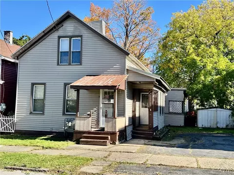 1541 Dudley Ave, Utica, NY 13501