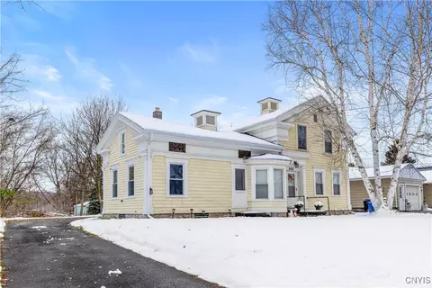 606 S Terry Rd, Geddes, NY 13219