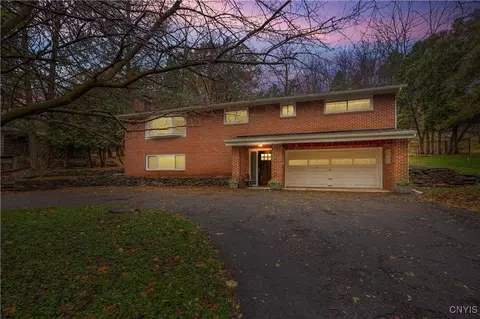 5257 Onondaga Rd, Onondaga, NY 13031