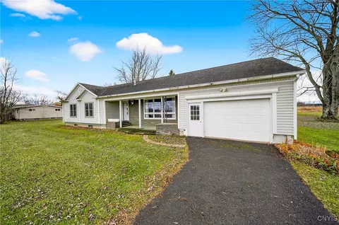 7364 Collamer Rd, East Syracuse, NY 13057