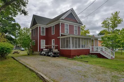 42904 United States Ave, Orleans, NY 13692