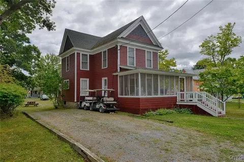 42904 United States Ave, Orleans, NY 13692
